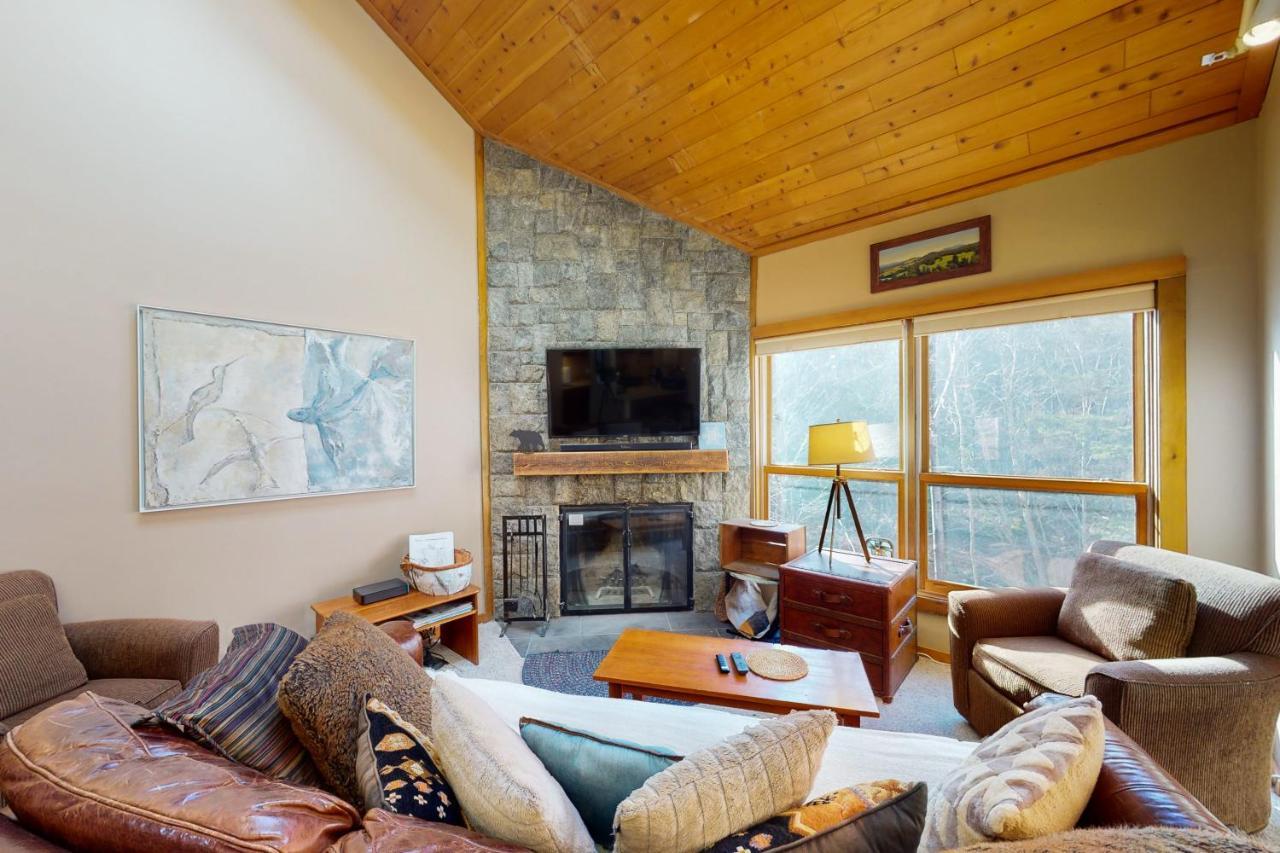 Cozy Modern Comfort Killington Exteriör bild